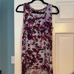 Loveappella Multicolor Floral Tank Top - L